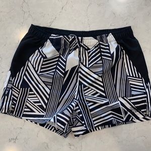 Girls north face shorts